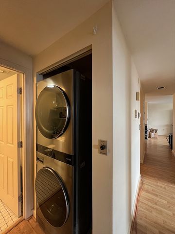 170 Gore Street 412, Cambridge, MA 02141