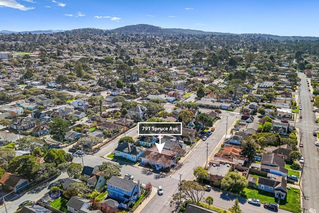 791 Spruce Avenue, Pacific Grove, CA 93950