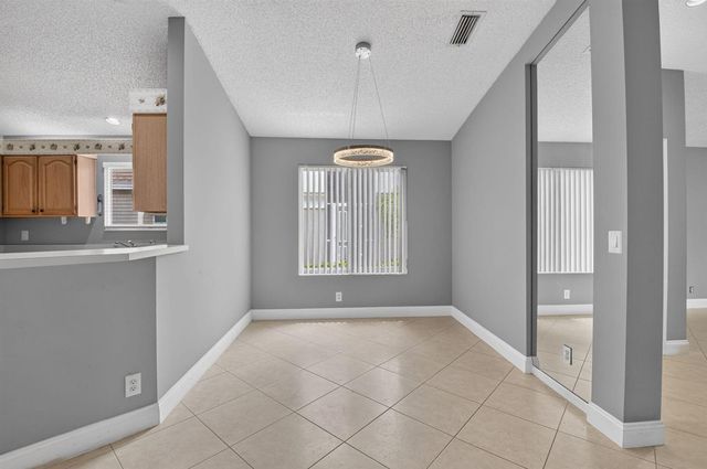 9220 A Vineland Court, Boca Raton, FL 33496
