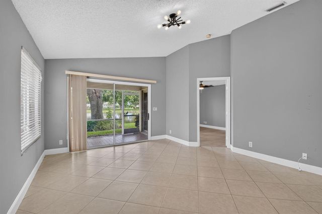 9220 A Vineland Court, Boca Raton, FL 33496