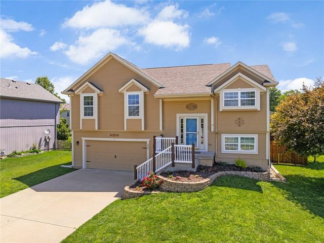 597 S Pine Street, Gardner, KS 66030