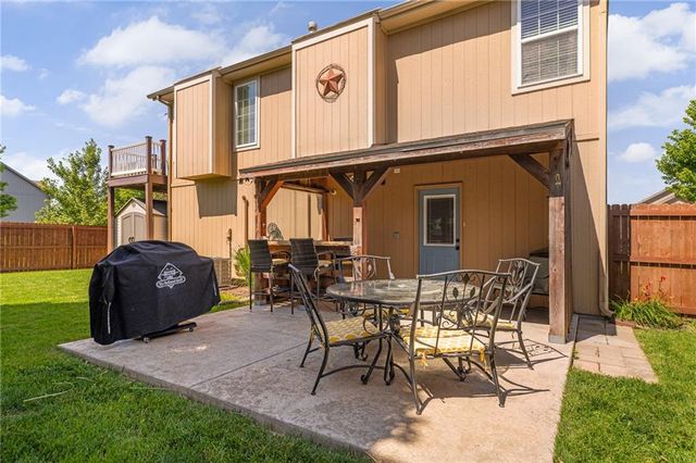 597 S Pine Street, Gardner, KS 66030