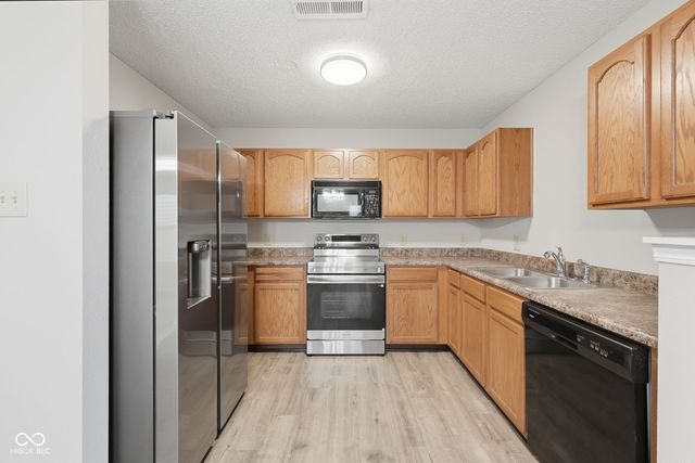 12691 Endurance, Fishers, IN 46037