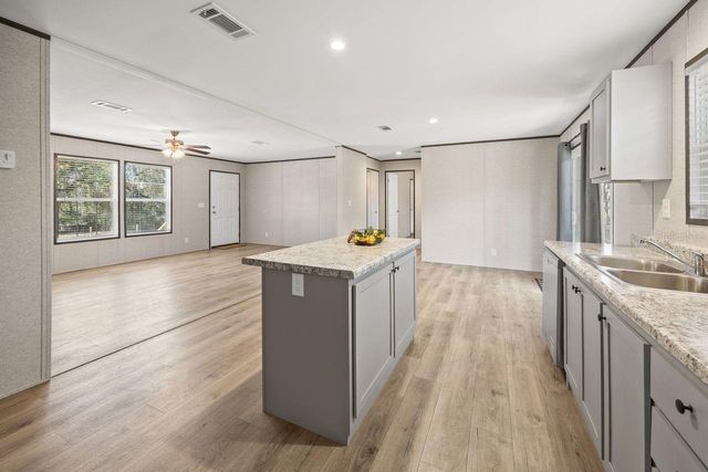 11487 SW 42ND TERRACE, Webster, FL 33597