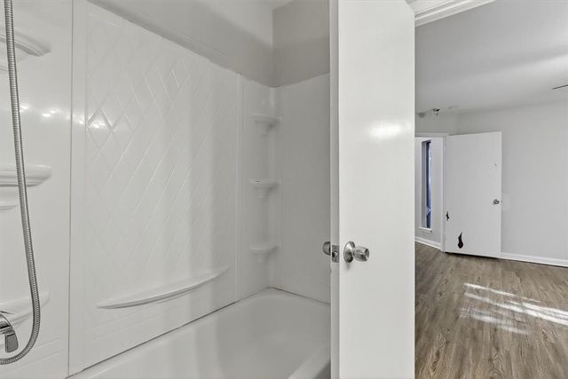 5713 Crest Pebble Dr, Corpus Christi, TX 78415