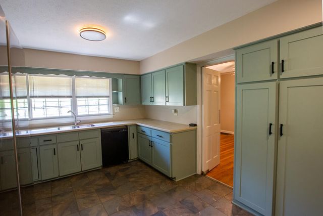 3963 Commander Drive, Columbus, GA 31903