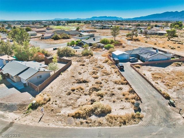 111 Fairway Street, Pahrump, NV 89048