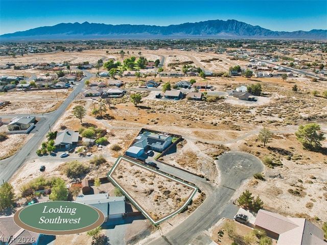 111 Fairway Street, Pahrump, NV 89048