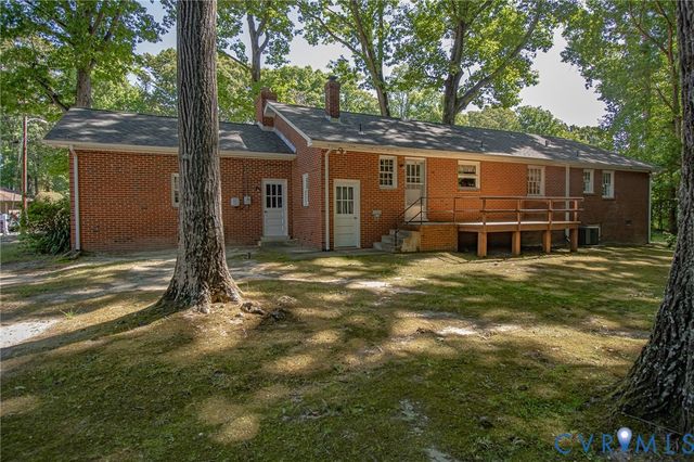 3408 N Radford Dr, Hopewell, VA 23860