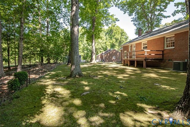 3408 N Radford Dr, Hopewell, VA 23860
