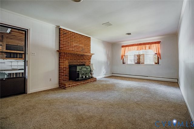 3408 N Radford Dr, Hopewell, VA 23860