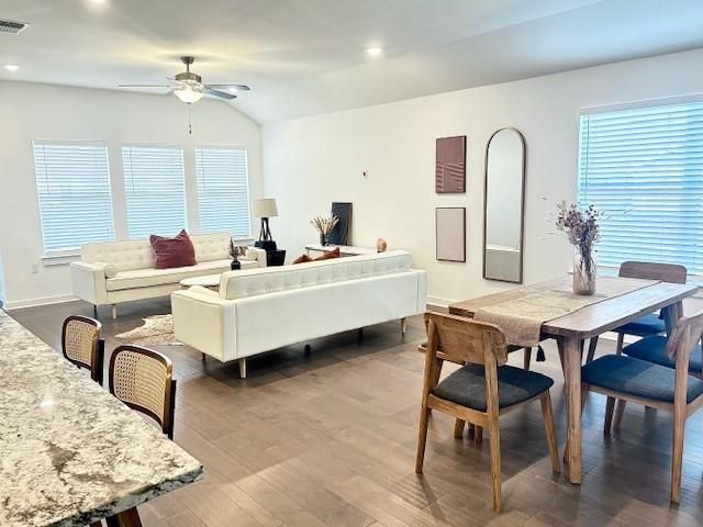 15308 Grenadine Bloom CV, Del Valle, TX 78617