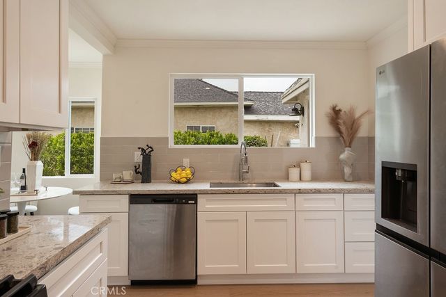 2070 El Sereno, Pasadena, CA 91103