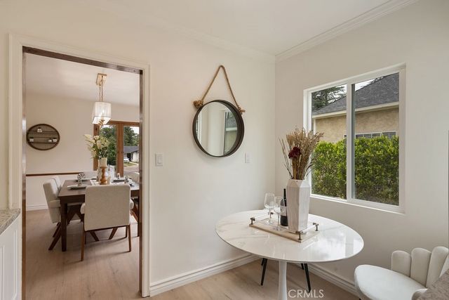 2070 El Sereno, Pasadena, CA 91103