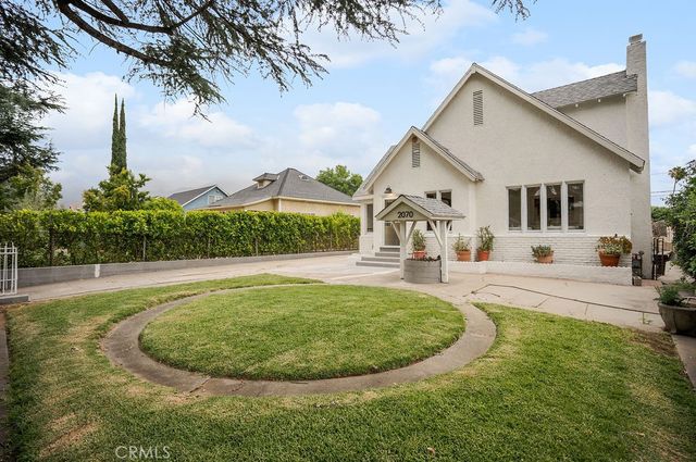 2070 El Sereno, Pasadena, CA 91103