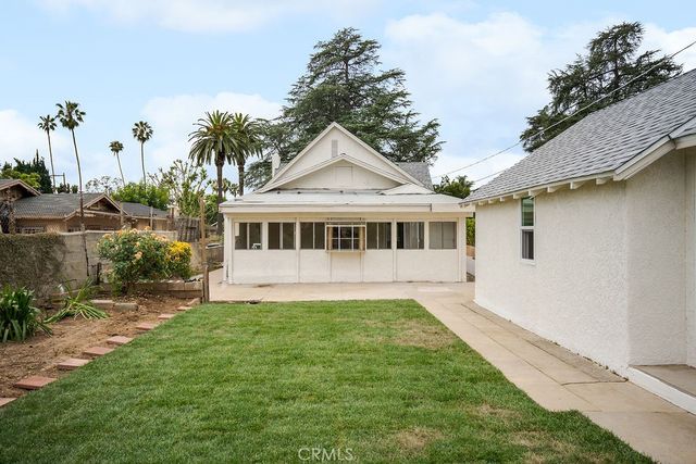 2070 El Sereno, Pasadena, CA 91103