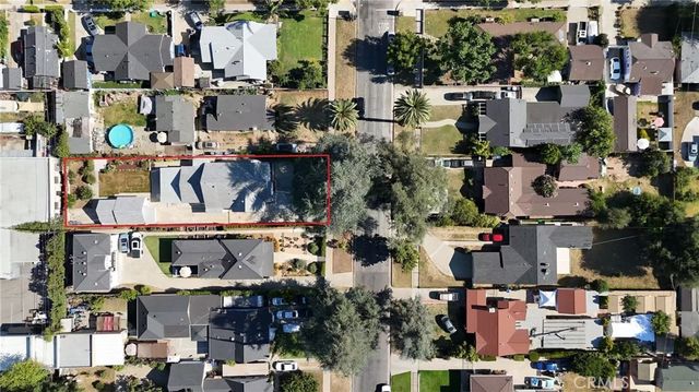2070 El Sereno, Pasadena, CA 91103