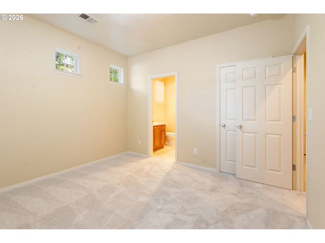 6032 Ne ALDER St, Hillsboro, OR 97124
