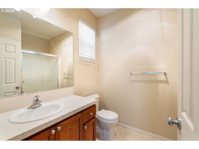 6032 Ne ALDER St, Hillsboro, OR 97124