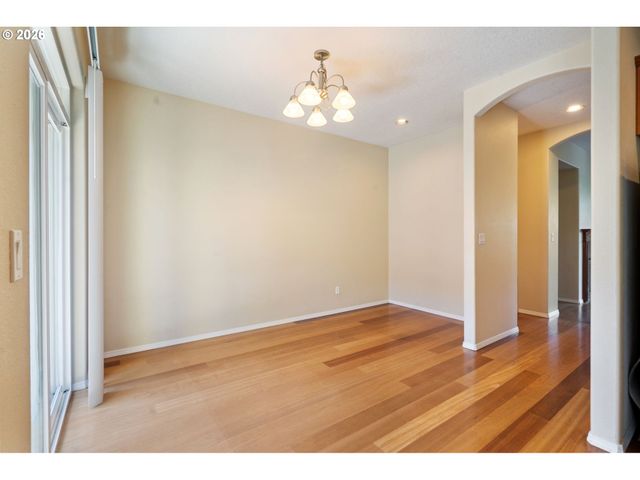 6032 Ne ALDER St, Hillsboro, OR 97124