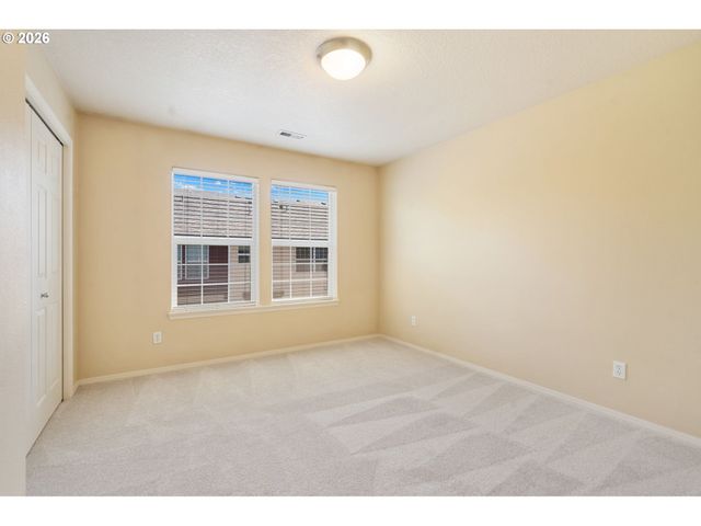 6032 Ne ALDER St, Hillsboro, OR 97124
