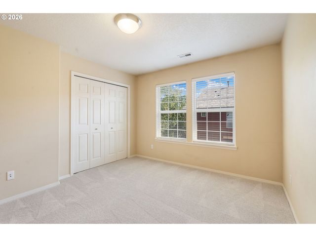 6032 Ne ALDER St, Hillsboro, OR 97124