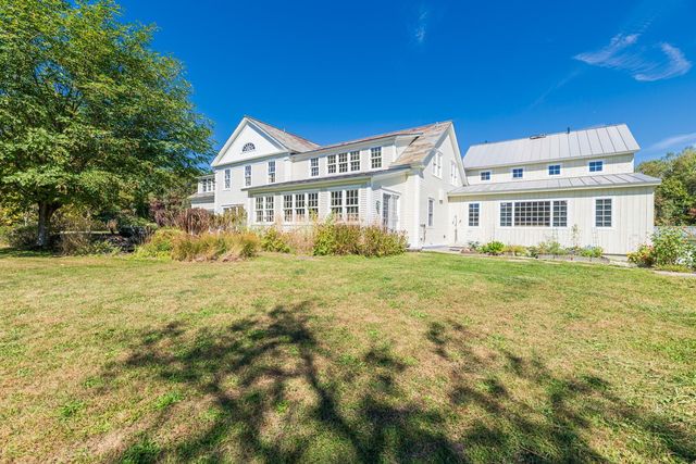 68 Green Peak Orchard S., Dorset, VT 05253