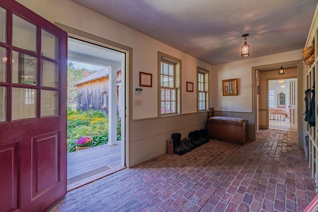 68 Green Peak Orchard S., Dorset, VT 05253