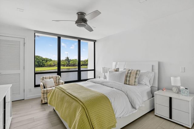 7768 Lakeside Boulevard 526, Boca Raton, FL 33434