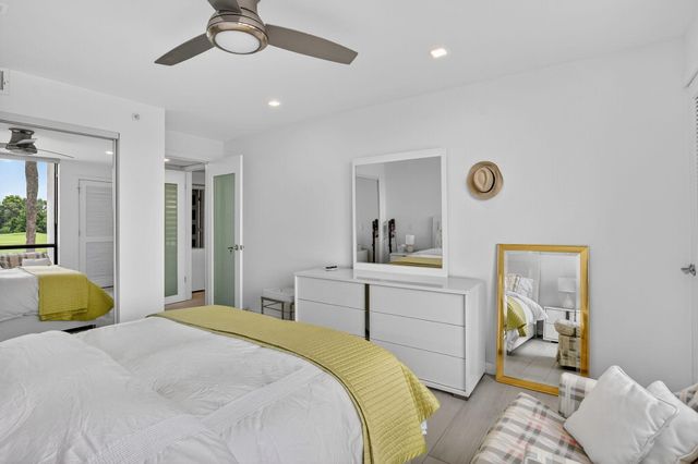 7768 Lakeside Boulevard 526, Boca Raton, FL 33434