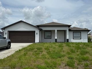 1005 Adeline AVE, Lehigh Acres, FL 33971