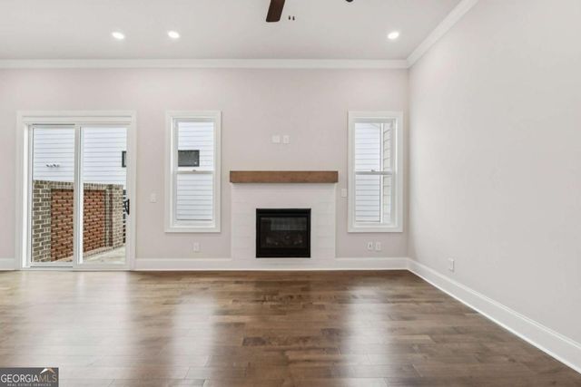 126 Herring Drive, Hoschton, GA 30548