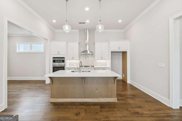 126 Herring Drive, Hoschton, GA 30548