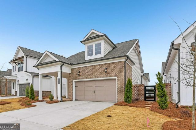 126 Herring Drive, Hoschton, GA 30548