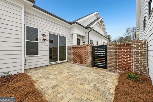 126 Herring Drive, Hoschton, GA 30548
