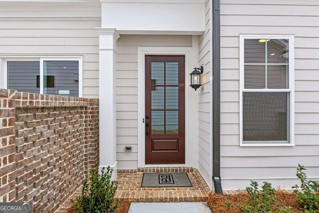 126 Herring Drive, Hoschton, GA 30548