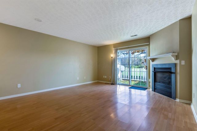 6832 Axtel Drive, 23D, Canal Winchester, OH 43110