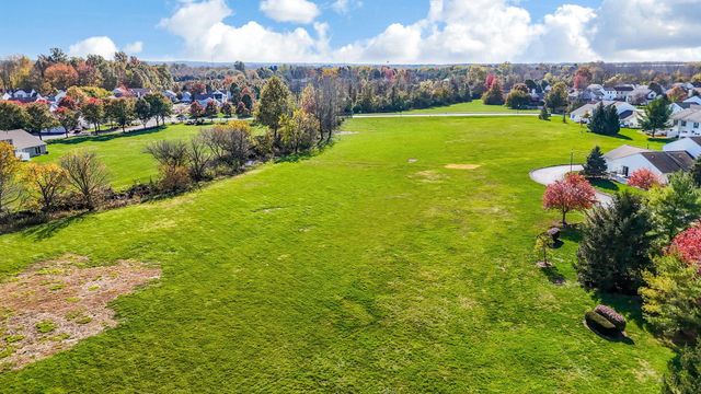 6832 Axtel Drive, 23D, Canal Winchester, OH 43110