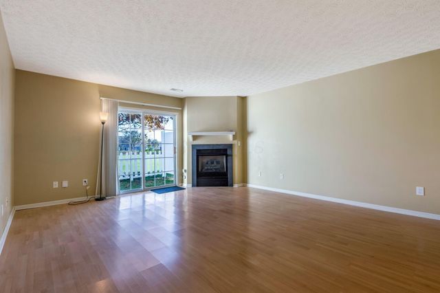 6832 Axtel Drive, 23D, Canal Winchester, OH 43110