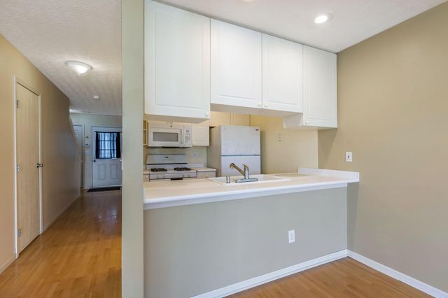 6832 Axtel Drive, 23D, Canal Winchester, OH 43110