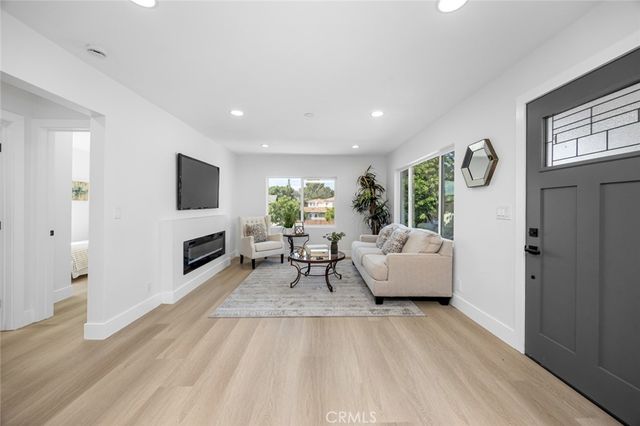 201 S Melrose, Placentia, CA 92870
