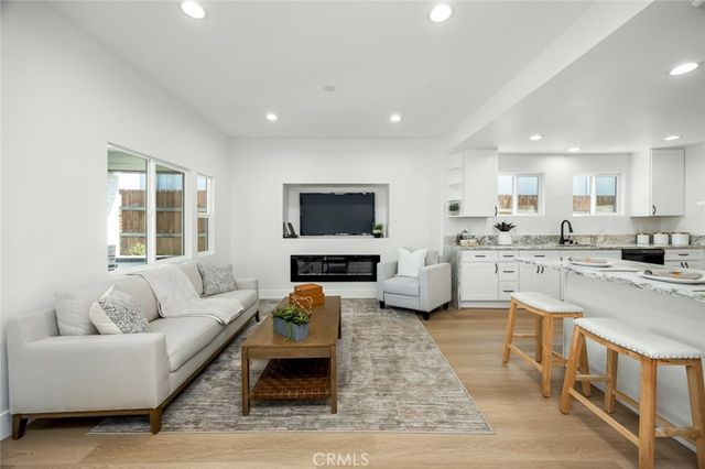 201 S Melrose, Placentia, CA 92870