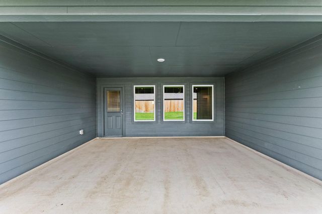 168 Teal ST, Fredericksburg, TX 78624