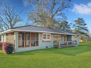 21135 Highway 0431, Lafayette, AL 36862