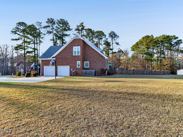 5009 Beckwyck Drive, Fuquay Varina, NC 27526