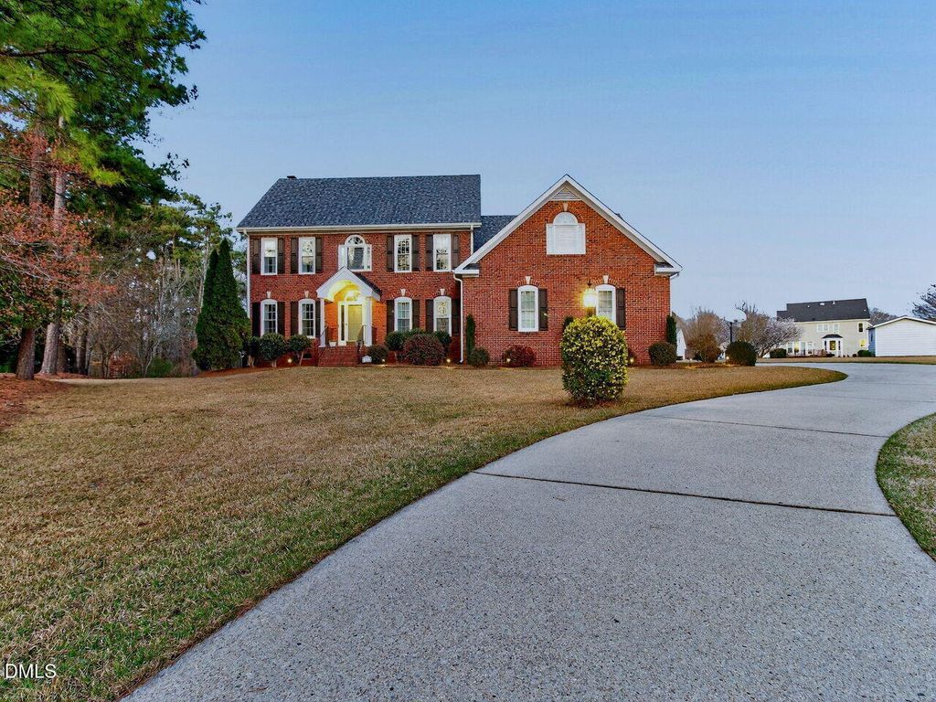 5009 Beckwyck Drive, Fuquay Varina, NC 27526