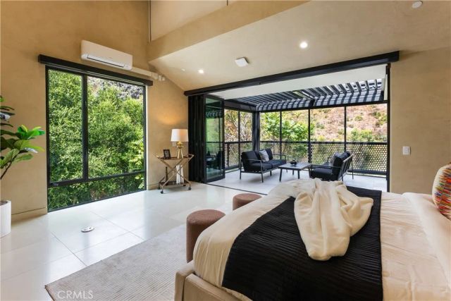 21656 Las Flores Heights, Malibu, CA 90265