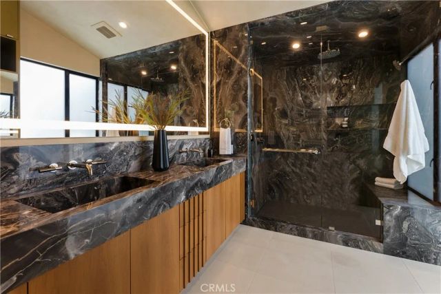 21656 Las Flores Heights, Malibu, CA 90265