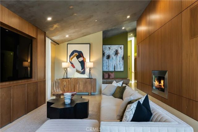 21656 Las Flores Heights, Malibu, CA 90265