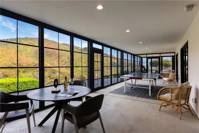 21656 Las Flores Heights, Malibu, CA 90265